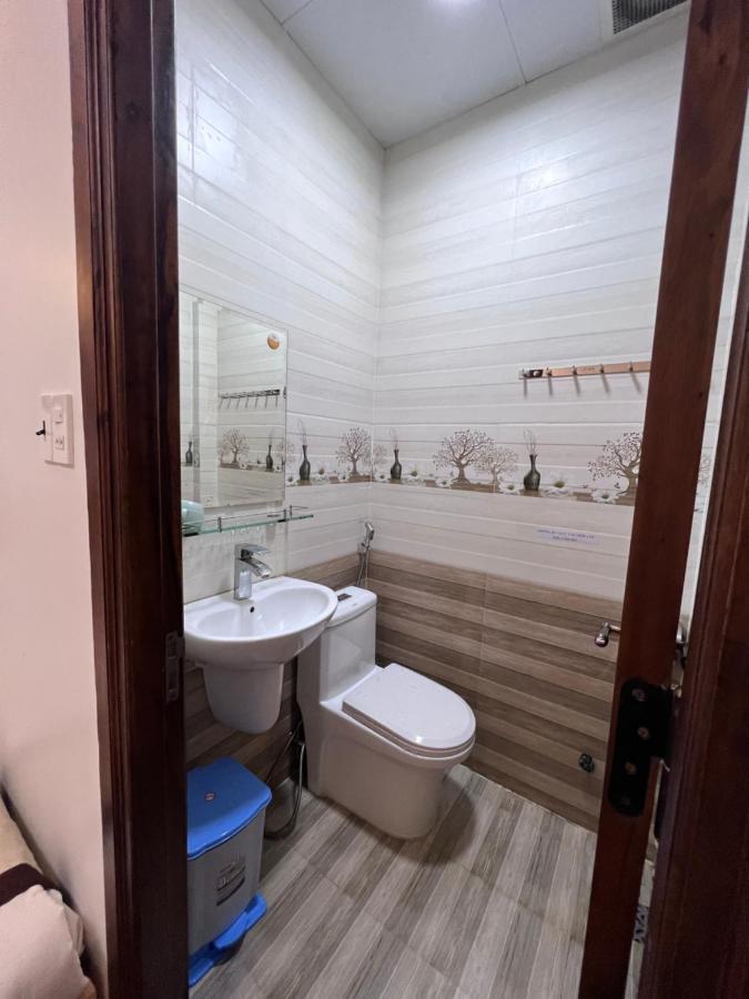 Nhat Anh Hotel Далат Екстер'єр фото